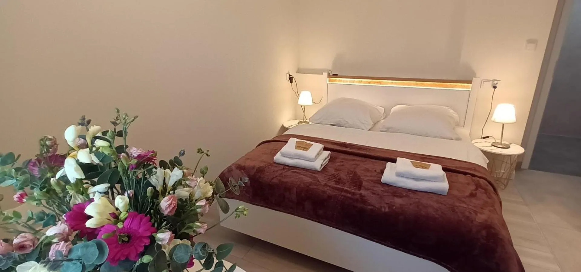 ***  Cracow Central Aparthotel Krakow Polonya